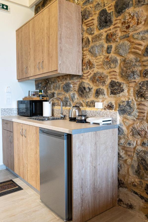 Lithino Rooms Kalamata Bagian luar foto