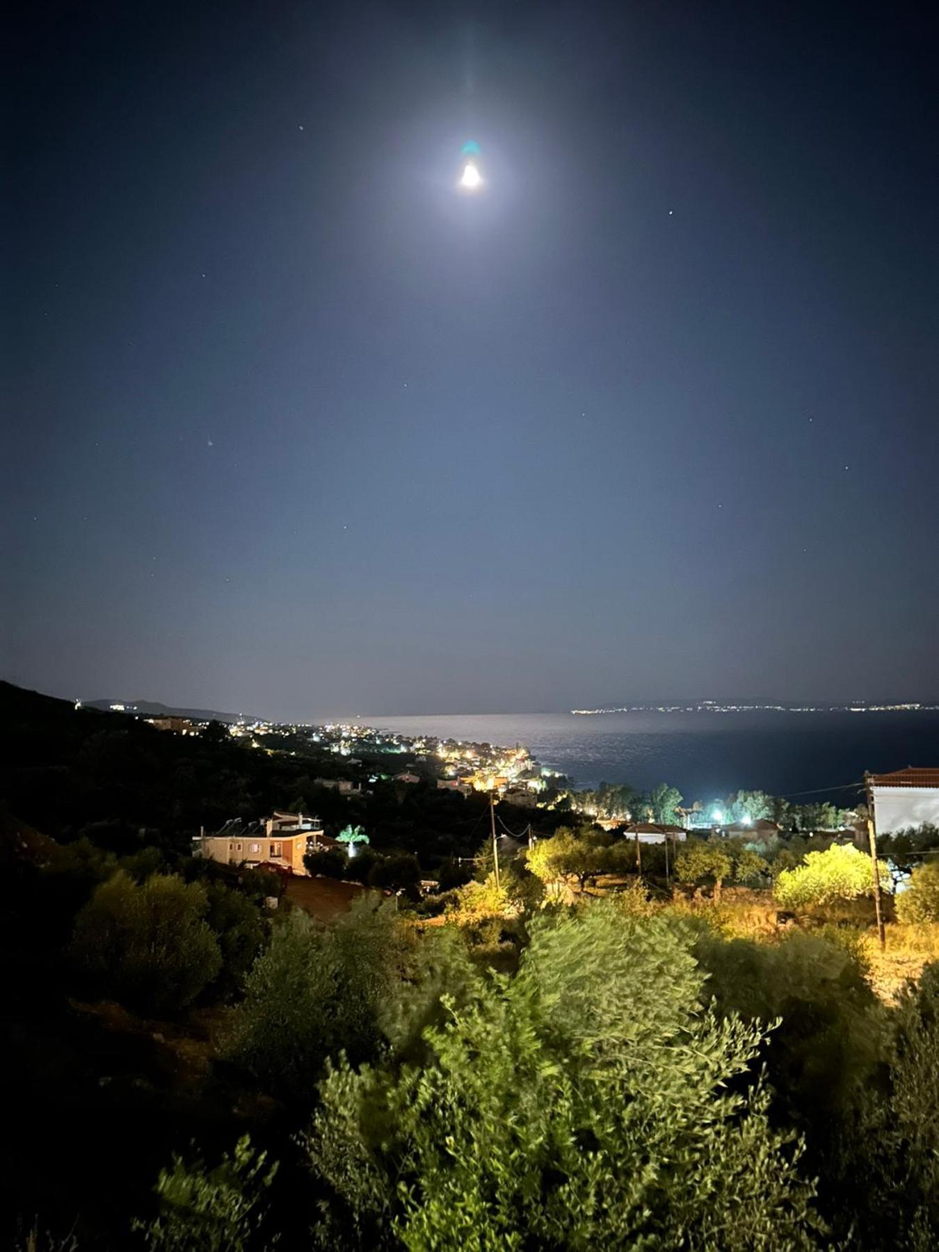 Lithino Rooms Kalamata Bagian luar foto